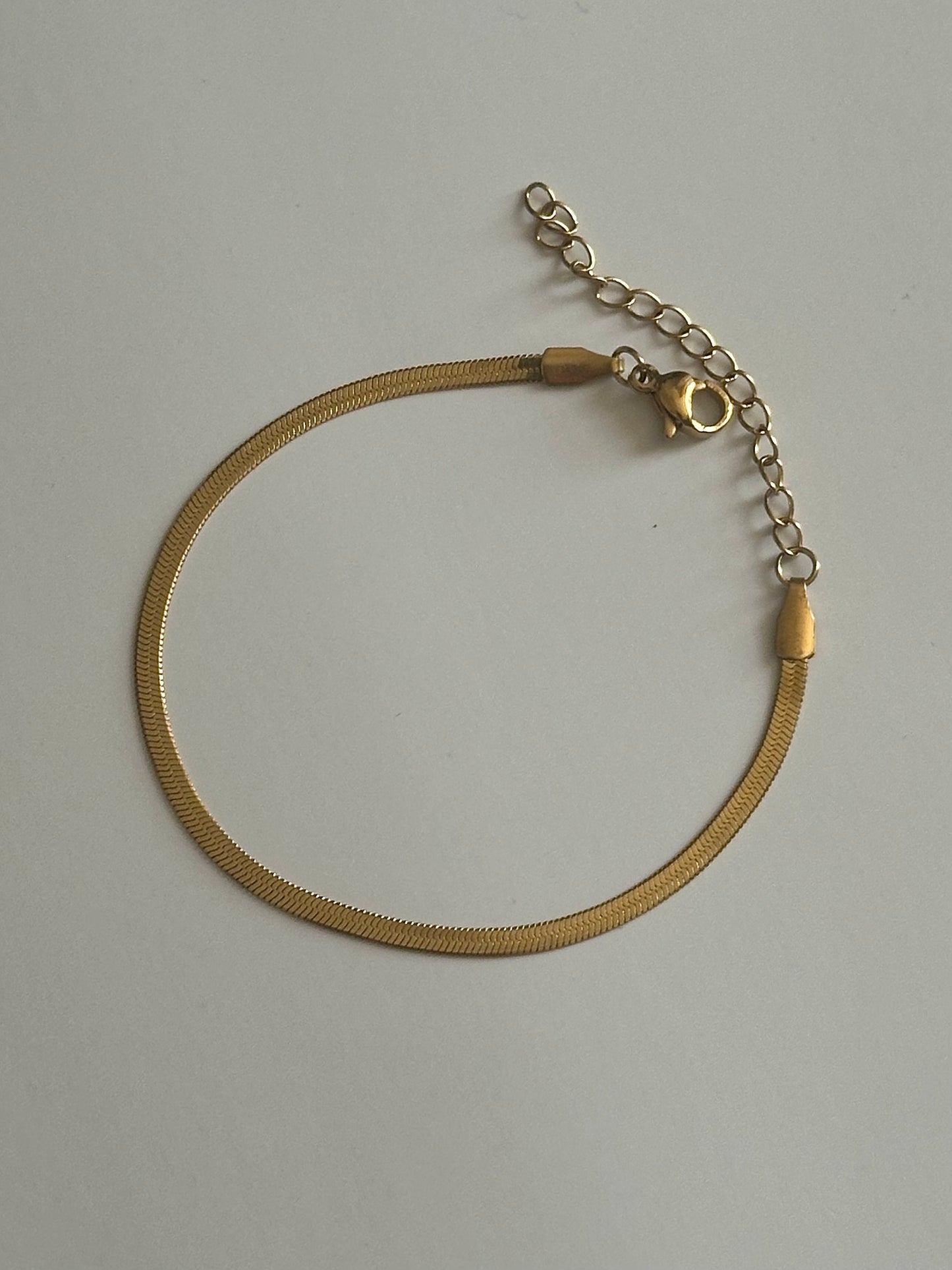 Eterna Gold Bracelet